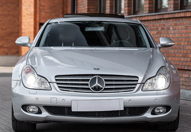 Mercedes-Benz CLS cena 61900 przebieg: 238003, rok produkcji 2004 z Lędziny małe 277
